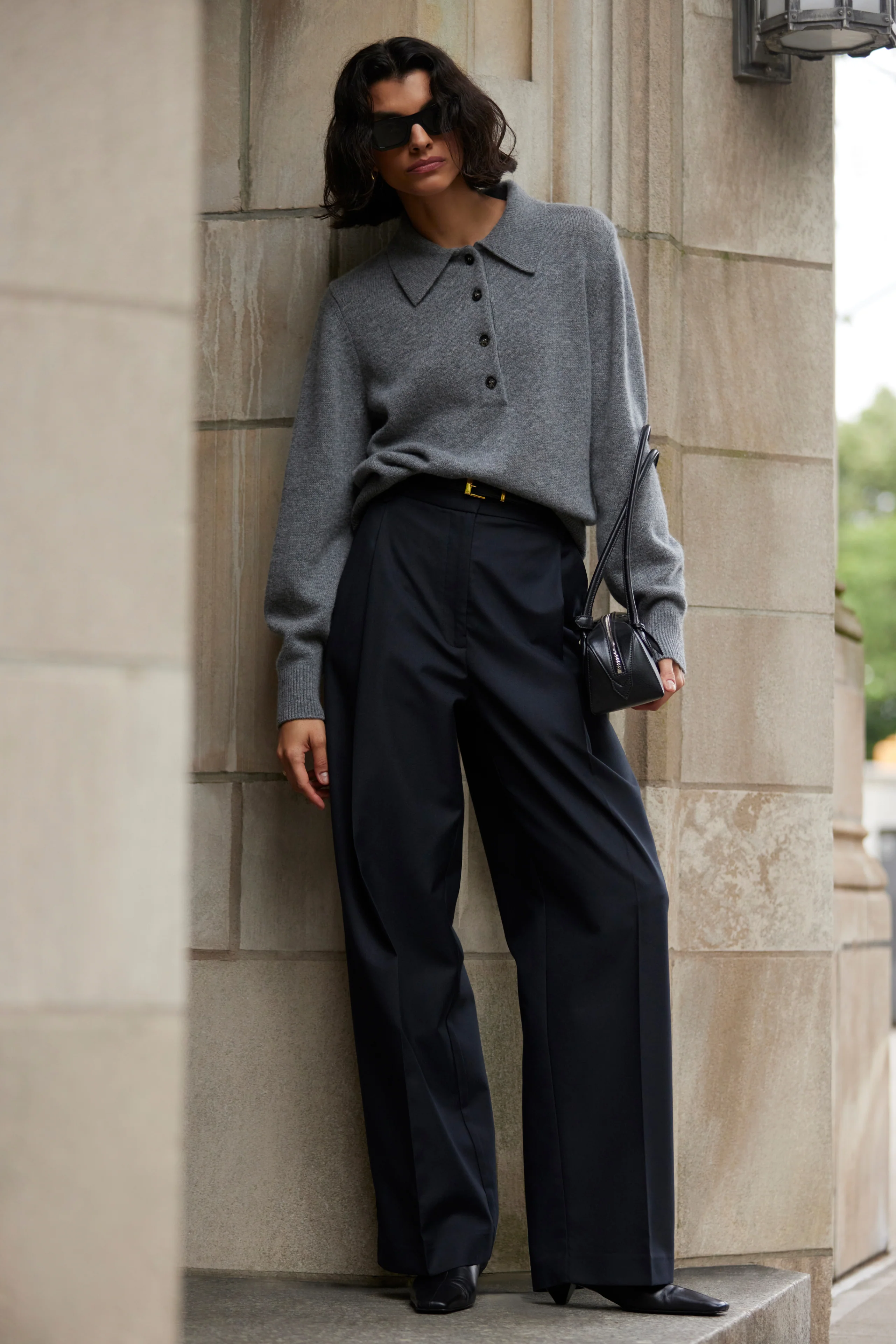 The Cashmere Polo in Heather Grey - Image 2
