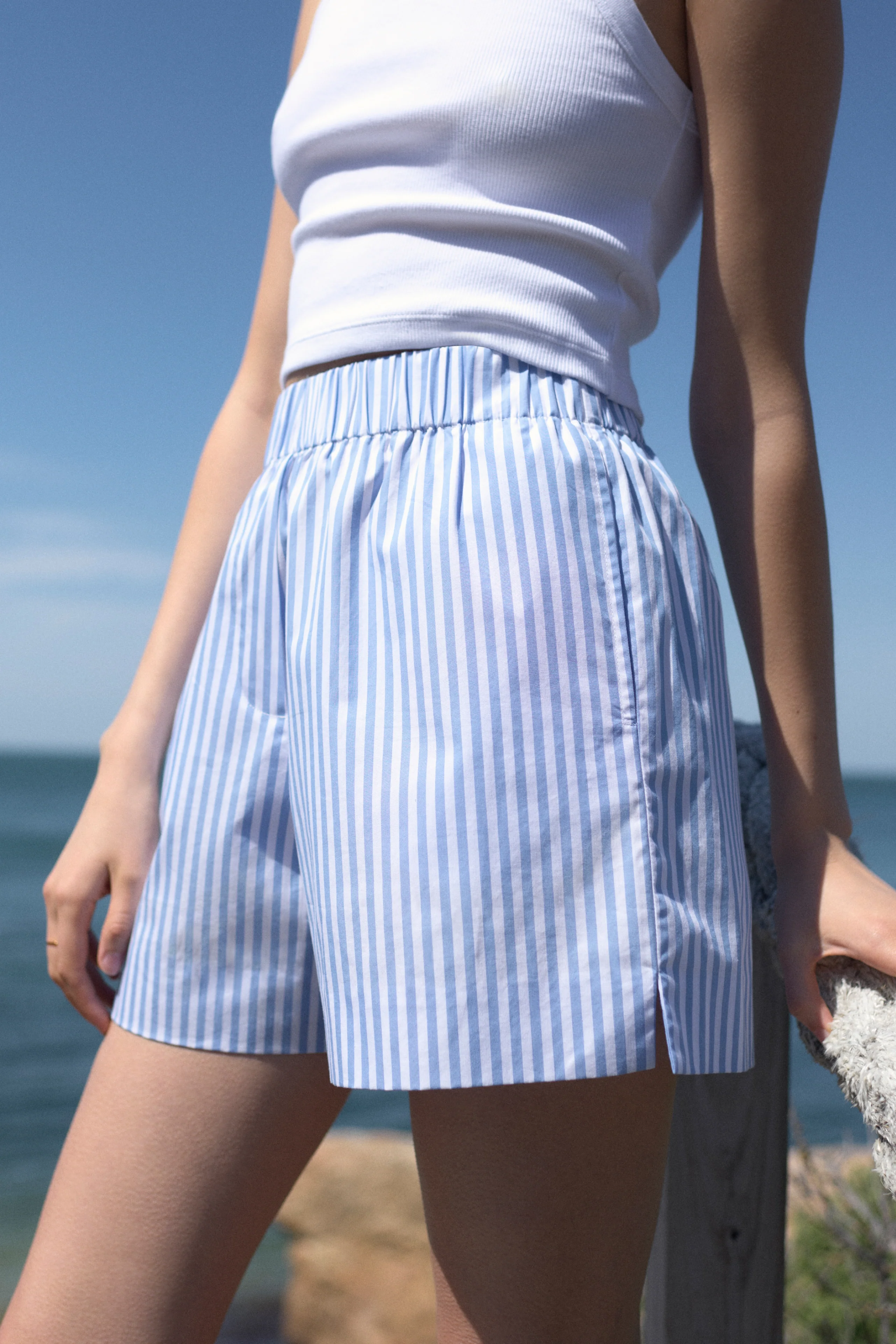 The Everything Short in French Blue Stripe