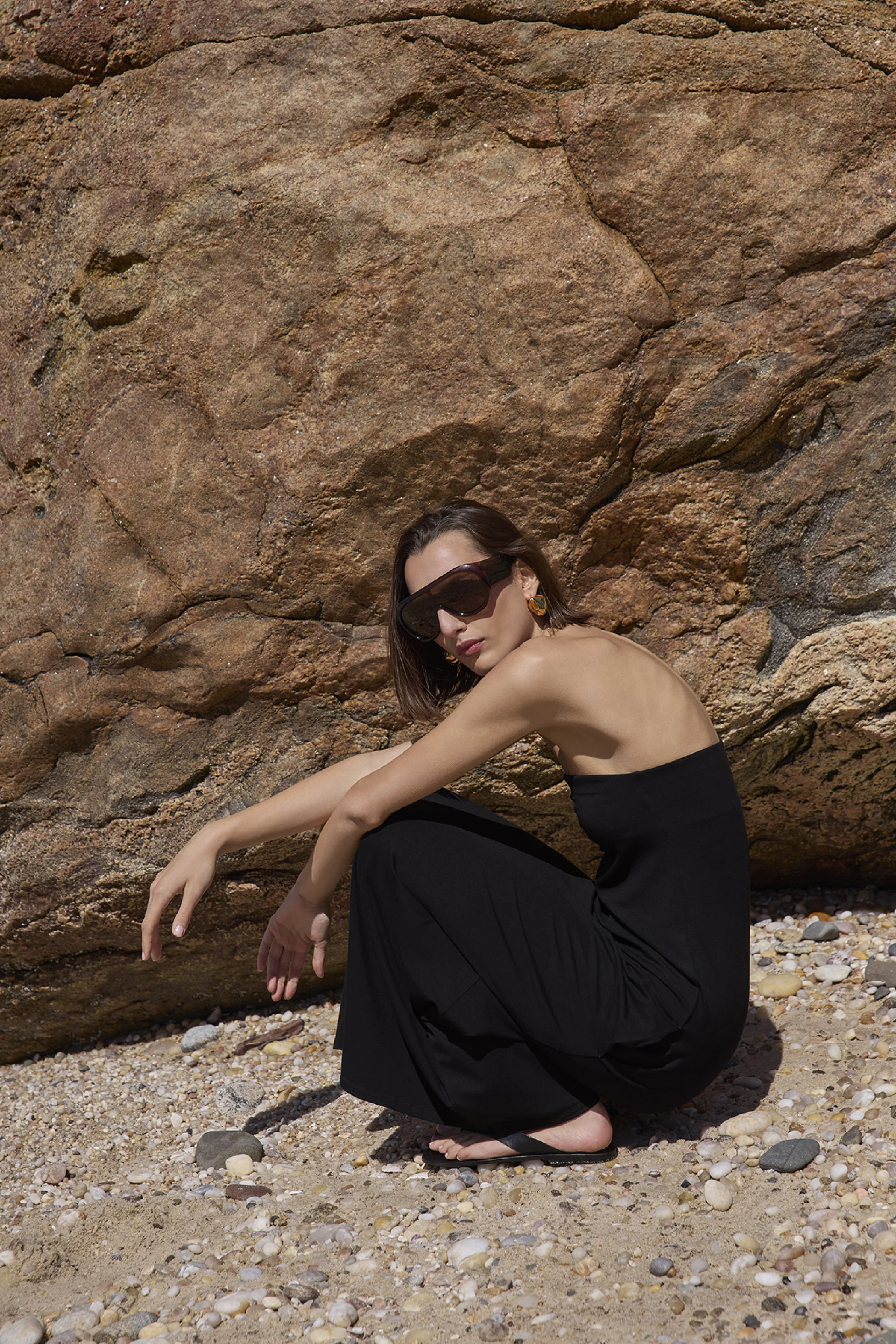 The Strapless Dress in Black - Image 6